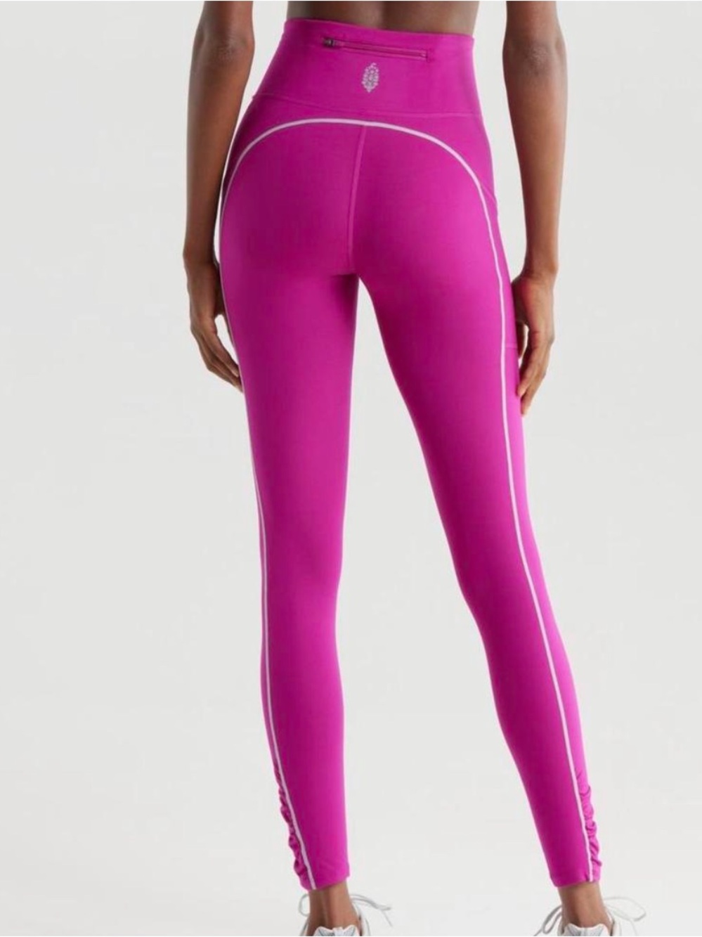 FREE PEOPLE MOVEMENT You’re a peach leggings in pink S